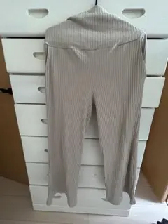 SWEETMOMMYマタニティ用ベージュパンツ Lサイズ紐調節