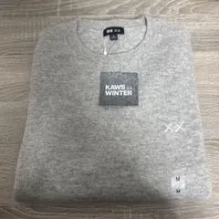 新品　KAWS×UNIQLO カウズウィンターカシミヤセーター M グレイ