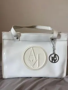 ARMANI JEANS エナメル トートバッグ ホワイトのサムネイル