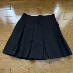 ブラック プリーツスカート インナー付きのサムネイル