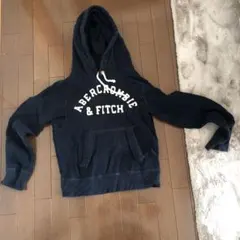 アバクロンビー&フィッチ　パーカー　サイズM  男女兼用