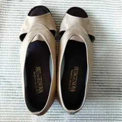 Item thumbnail for item 34555286-80ef-42b9-bb2b-64700a64dd19