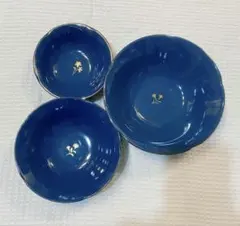 お値下げ【未使用】たち吉 紺金花 絵変り 三つ鉢 大中小3点セット 藍色 金彩のサムネイル