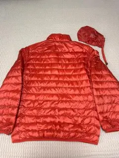 のダウンジャケット 収納袋付き