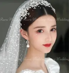 新品シルバーヘッドドレス雪結晶ヘアアクセ髪飾りブライダルウェディングティアラg