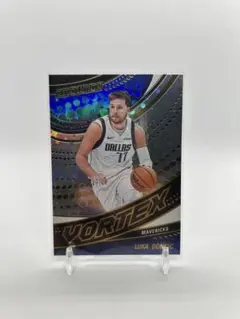 25 Panini Revolution VORTEXルカ・ドンチッチ