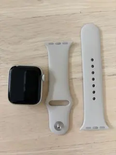 Apple Watch SE 第2世代 GPS 40mmスターライト 100%