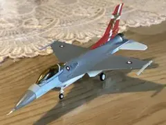 1/144 F−16AM FIGHTING FALCON 完成品