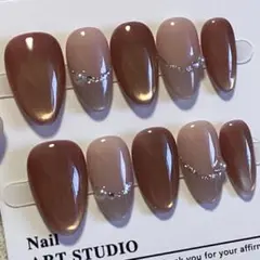 ちゅるんマグネットネイルチップ Mベージュ ブラウン ラメ ストーン $