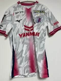 Vファーレン長崎2nd GKユニフォーム ピンク 100年構想リーグ - メルカリ