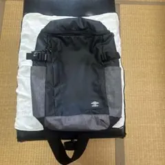 umbro ボディバッグ ブラック グレー