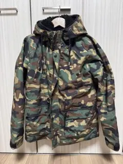 Xガール 迷彩マウンテンパーカー