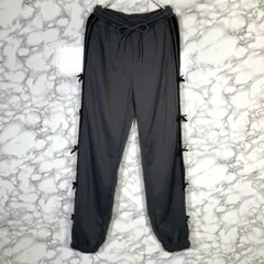 Dazy　デイジー　（S）　サイドラインリボン　ジョガーパンツ　ダークグレー