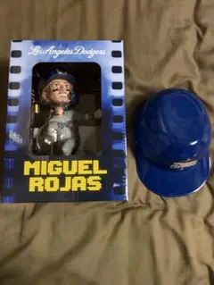 ロサンゼルス・ドジャース ミゲル・ロハス フィギュアとブランケットセット ロサンゼルス・ドジャース ミゲル・ロハス フィギュアとブランケット