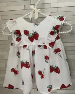 ⭐︎美品⭐︎ メゾピアノ　いちご柄ワンピース　80センチのサムネイル