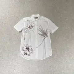 Desigual L 植物 ボタニカル 刺繍プリント 白シャツ 半袖シャツのサムネイル