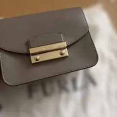 FURLA ショルダーバッグ