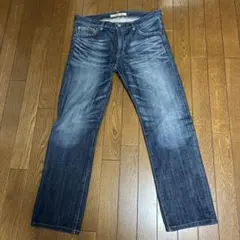 UNIQLO. ジーンズ