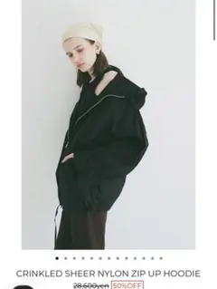 CRINKLED SHEER NYLON ZIP UP HOODIEのサムネイル