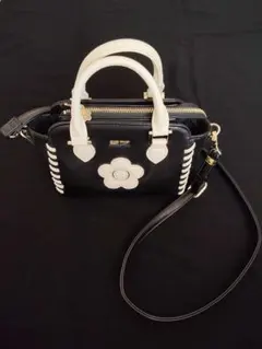 MARY QUANT フラワーモチーフ ハンドバッグ