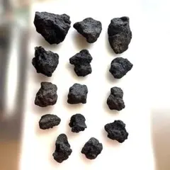溶岩石1kg 洗浄済みのサムネイル