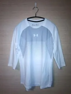 UNDER ARMOUR サイズM 五分丈 ホワイト/グレー ヒートギア
