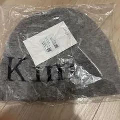 martin kim グレー ニット帽 ロゴ入り