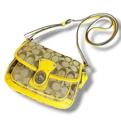 【人気】コーチ　シグネチャー　ショルダーバッグ　ターンロック　f13790