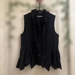 フリル付きブラックベストL