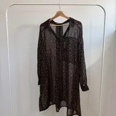 AZUL BY MOUSSY 花柄　シースルーチュニック　ブラック