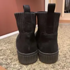 サイドゴアショートブーツ