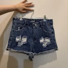 ANAP あなっぷ デニムパンツ mサイズ ギャル ダメージジーンズ 短パンのサムネイル