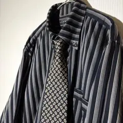 【美品】ネクタイシャツ　一点物　ストライプ　長袖ブラック　ネクタイ（シルク）　L