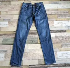 ルース スリムテーパード デニムパンツ　ブルー（MBL)サイズ２３