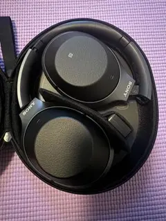 SONY WH-1000XM2 ワイヤレスノイズキャンセリングヘッドホンケース付のサムネイル