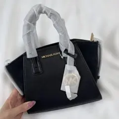 MICHAEL KORS ブラック ミニショルダーバッグ 新品未使用