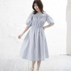 Honeys　肩開きワンピース M