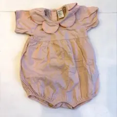 薄いピンクのロンパース US 12M