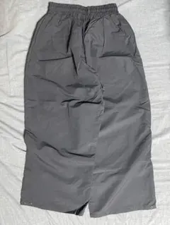 パラシュートナイロンパンツ