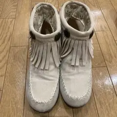 スエードブーツ