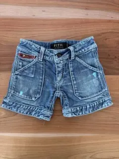 FITH フィス　デニムブルー ペイント柄ショートパンツ　120㎝　①
