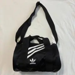 adidasバック ショルダーバッグ