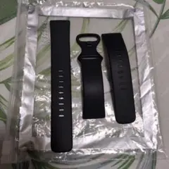 【新品未使用】Fitbit Versa4 正規品 ブラックシリコンバンド