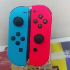 Nintendo Switch Joy-Con Controllers 青赤