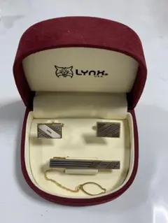 《値下げ》【LYNX】ネクタイピン/カフスボタンセット