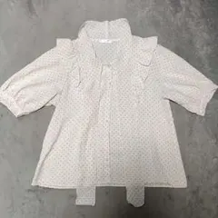 新品 COLZA ドット柄半袖フリルブラウスシャツ白Mスナイデルフレイアイディーのサムネイル