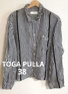 TOGA PULLA トーガ プルラ キャプラ　ストライプシャツのサムネイル