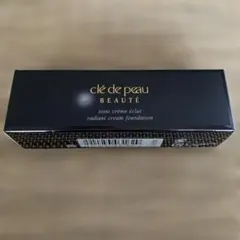 クレドポーボーテ タンクレームエクラ