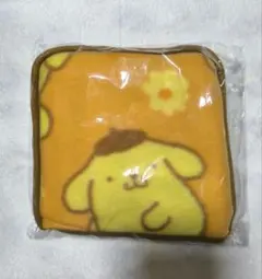 サンリオ　ポムポムプリン　フリースブランケット