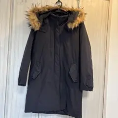 三越伊勢丹ブランド　リアルファー付きダウンジャケット